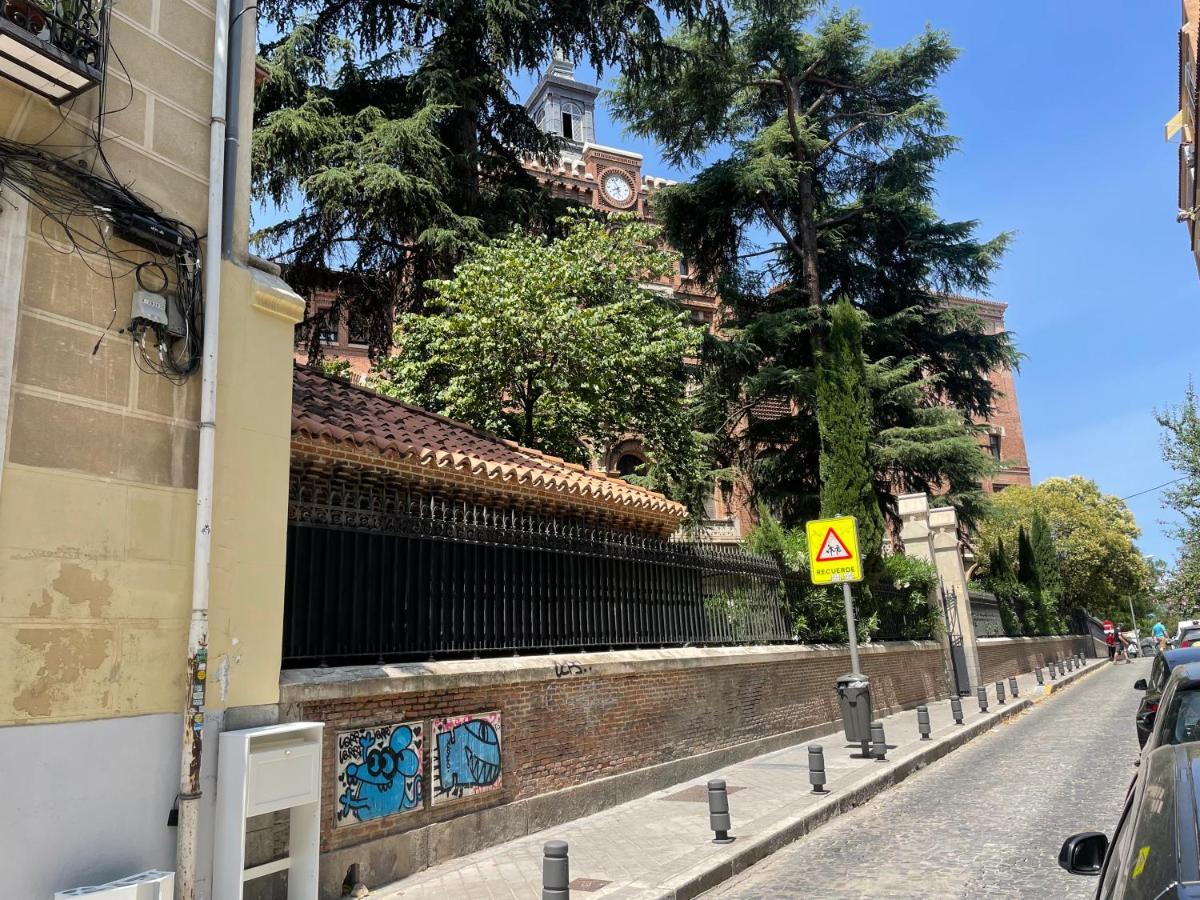 San Buenaventura Vistillas Apartamento Para Dos Leilighet Madrid Eksteriør bilde